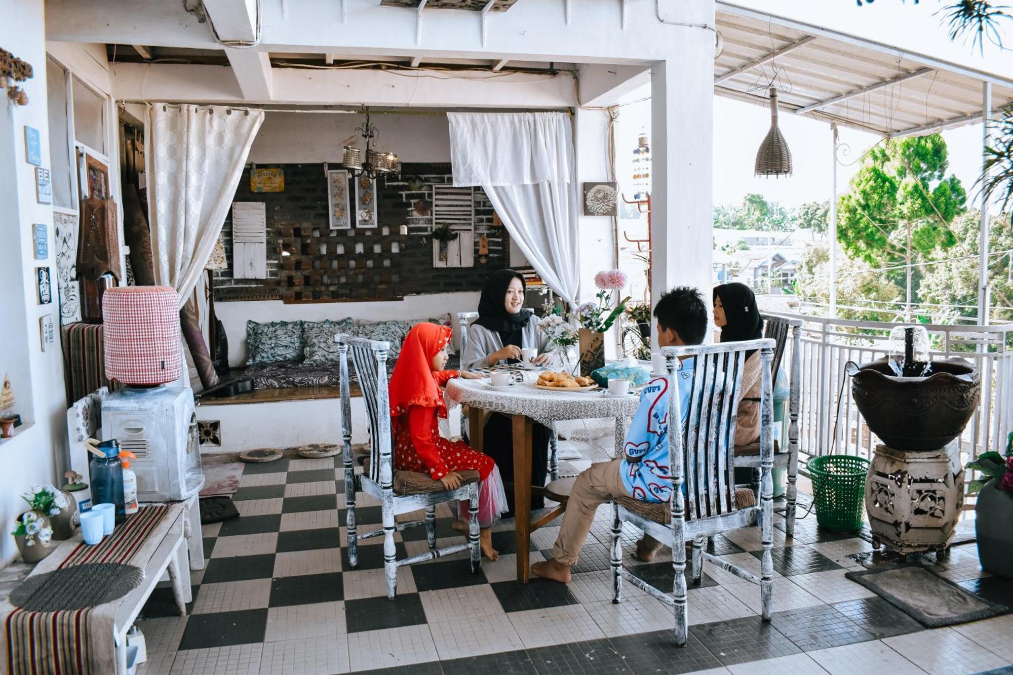 Imah Seuri By Kaya Rooms Tutugan Luaran gambar